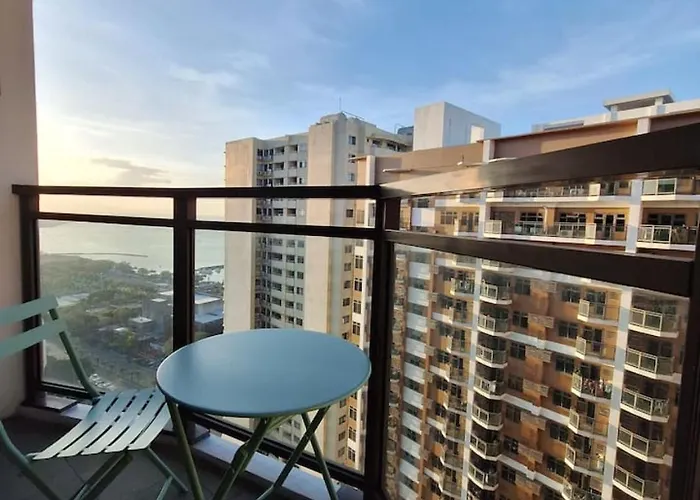 Big 1br Balcony -60sqm-pet -parking -moa,picc,ccp,wtc Apartamento Manila