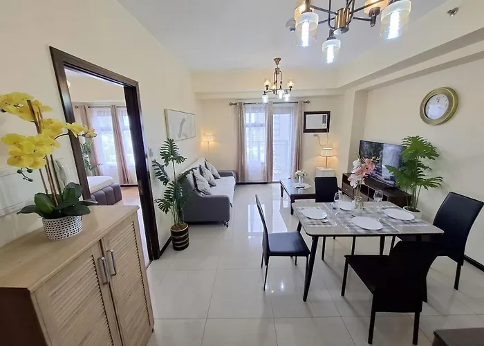 Big 1br Balcony -60sqm-pet -parking -moa,picc,ccp,wtc Manila