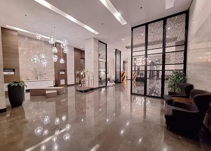 Apartment Big 1br Balcony -60sqm-pet -parking -moa,picc,ccp,wtc